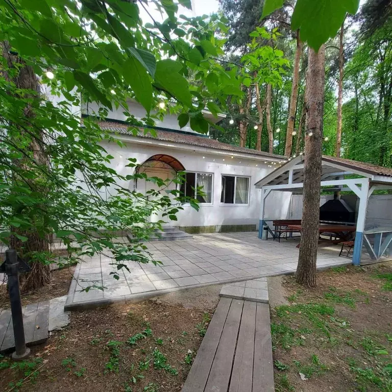 Дом в Москва пос. Новобутаково, 44с2 (350 м) - Фото 1