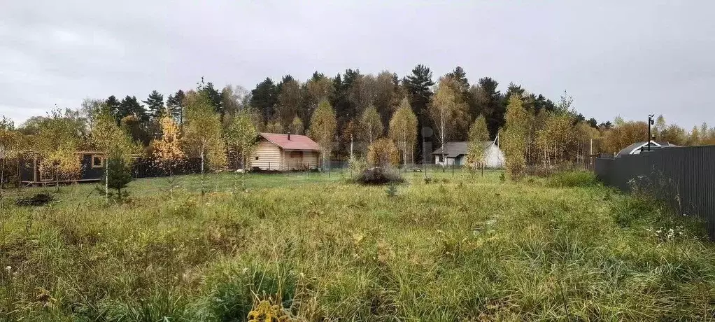 Участок в Московская область, Серпухов городской округ, Лисичкин холм ... - Фото 1