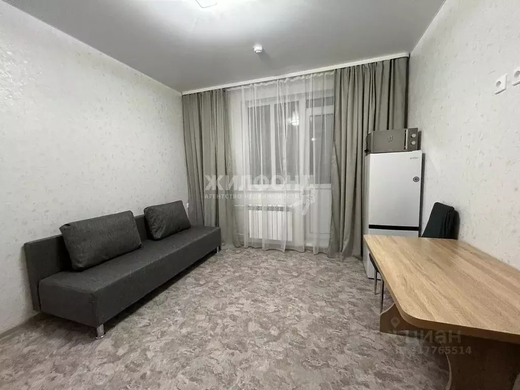 Студия Ханты-Мансийский АО, Когалым ул. Романтиков, 1 (20.0 м) - Фото 1