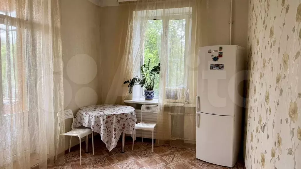 2-к. квартира, 60 м, 4/5 эт. - Фото 0