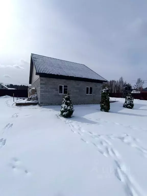 Дом в Калужская область, Юхнов ул. Карла Маркса (90 м) - Фото 0