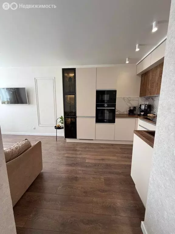 2-комнатная квартира: Екатеринбург, улица Краснолесья, 54 (60.7 м) - Фото 2