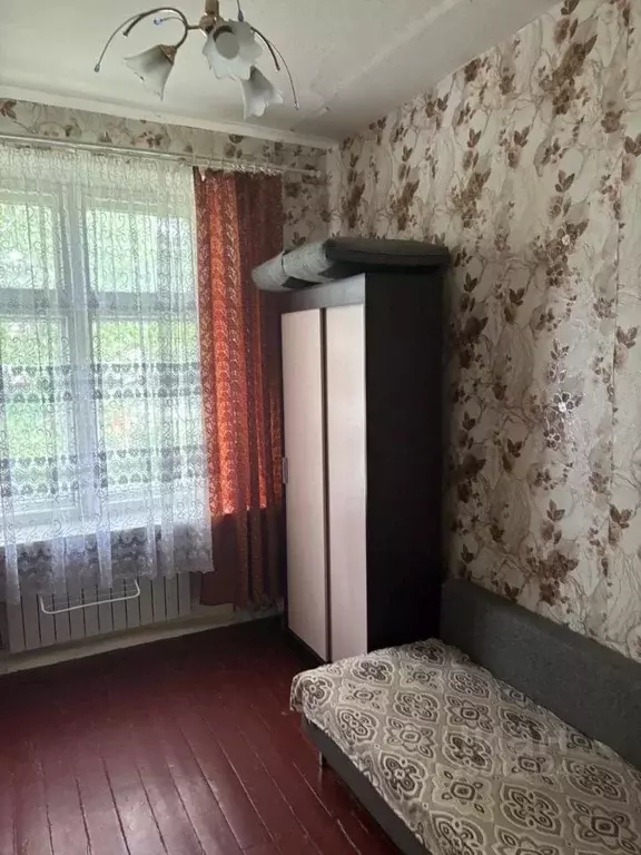 Комната Ленинградская область, Гатчина ул. Урицкого, 14 (13.2 м) - Фото 1