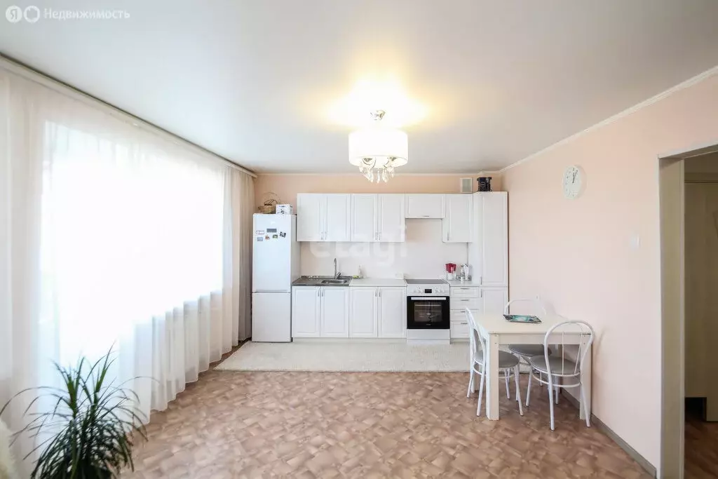 1-комнатная квартира: Тюмень, Газопромысловая улица, 4 (48.9 м) - Фото 2