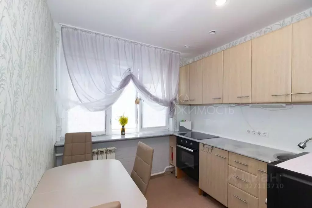 2-к кв. Тюменская область, Тюмень ул. Муравленко, 15 (44.0 м) - Фото 1