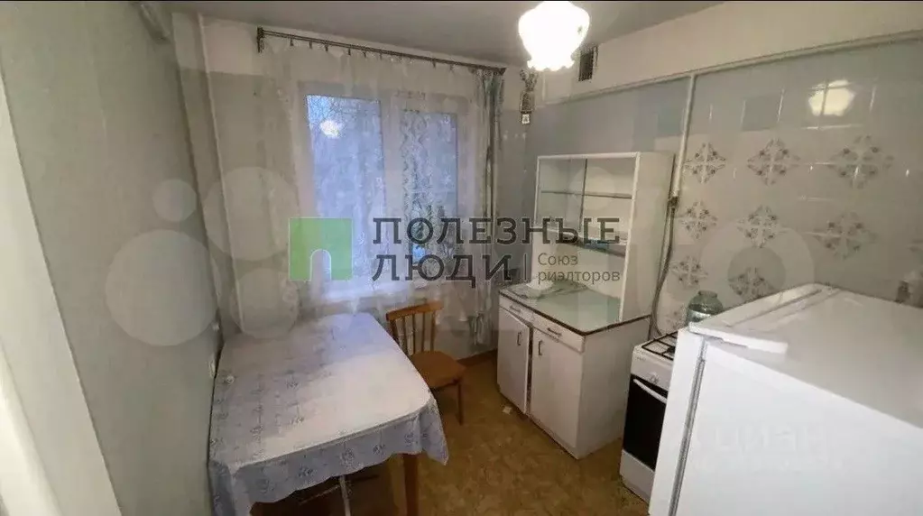 2-к кв. Иркутская область, Усолье-Сибирское ул. Луначарского, 27 ... - Фото 1