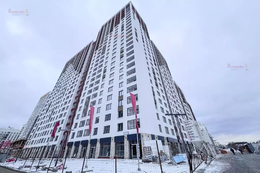 Торговая площадь в Свердловская область, Екатеринбург Горки жилой ... - Фото 0