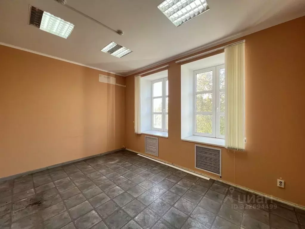 Офис в Татарстан, Казань Габдуллы Тукая ул., 91 (18 м) - Фото 2