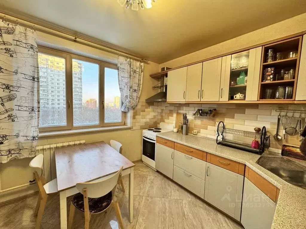 3-к кв. Москва Осенний бул., 12К2 (74.3 м) - Фото 1