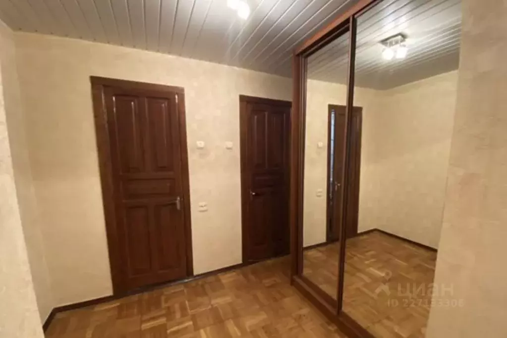 2-к кв. Севастополь просп. Октябрьской Революции, 22/15 (60.0 м) - Фото 2