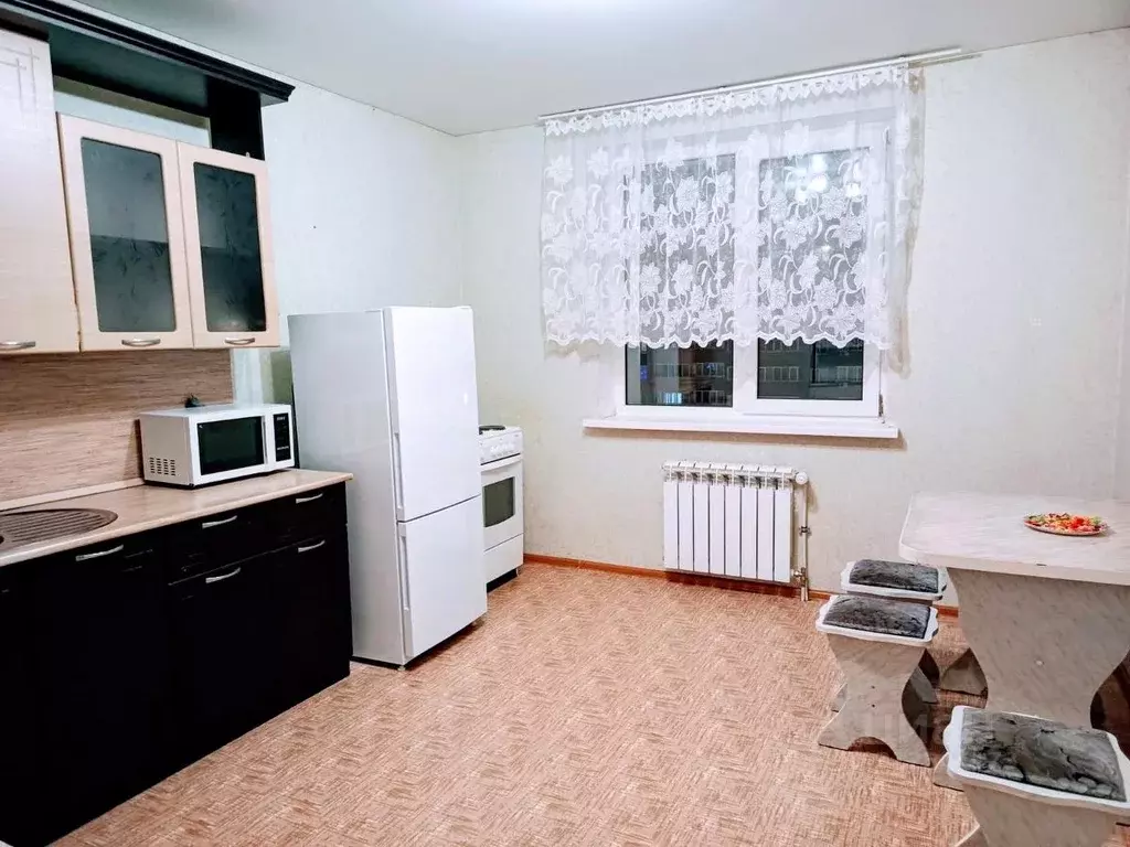 2-к кв. Татарстан, Казань ул. Виктора Сажинова, 7/11 (64.0 м) - Фото 1
