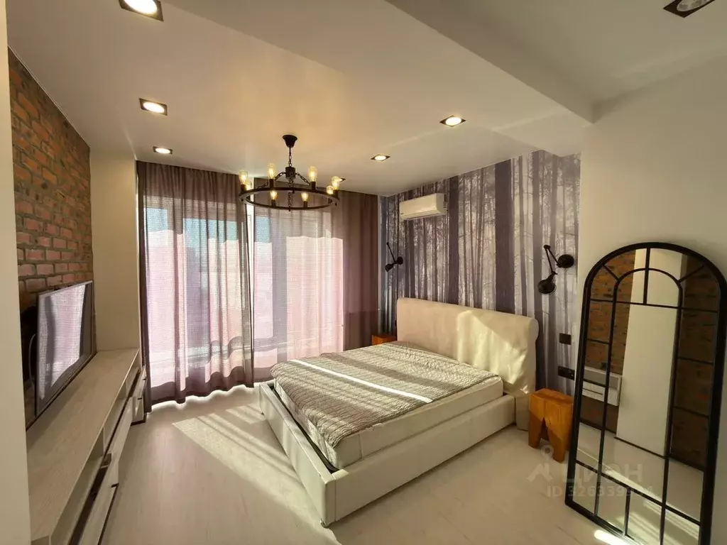 3-к кв. Хабаровский край, Хабаровск Фабричный пер., 2А (105.0 м) - Фото 1