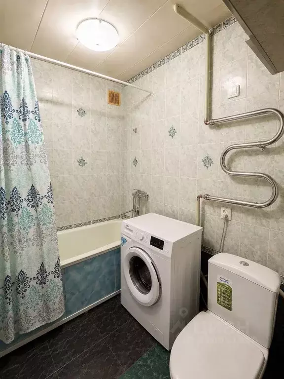 2-к кв. Иркутская область, Иркутск просп. Маршала Жукова, 46 (43.7 м) - Фото 2