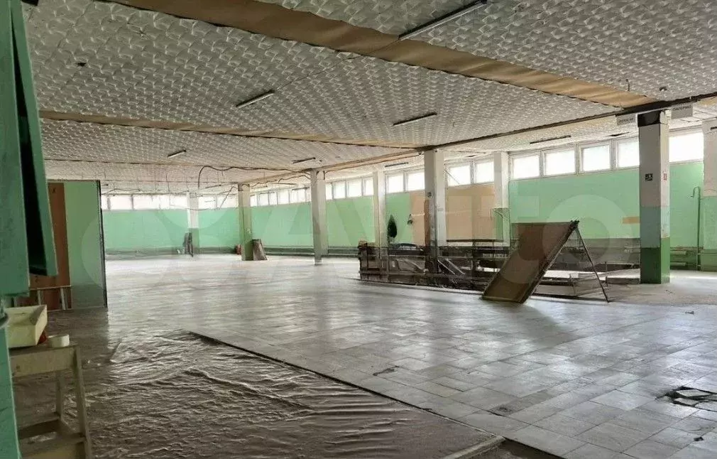 Аренда производственного помещения 2000 м2 - Фото 0