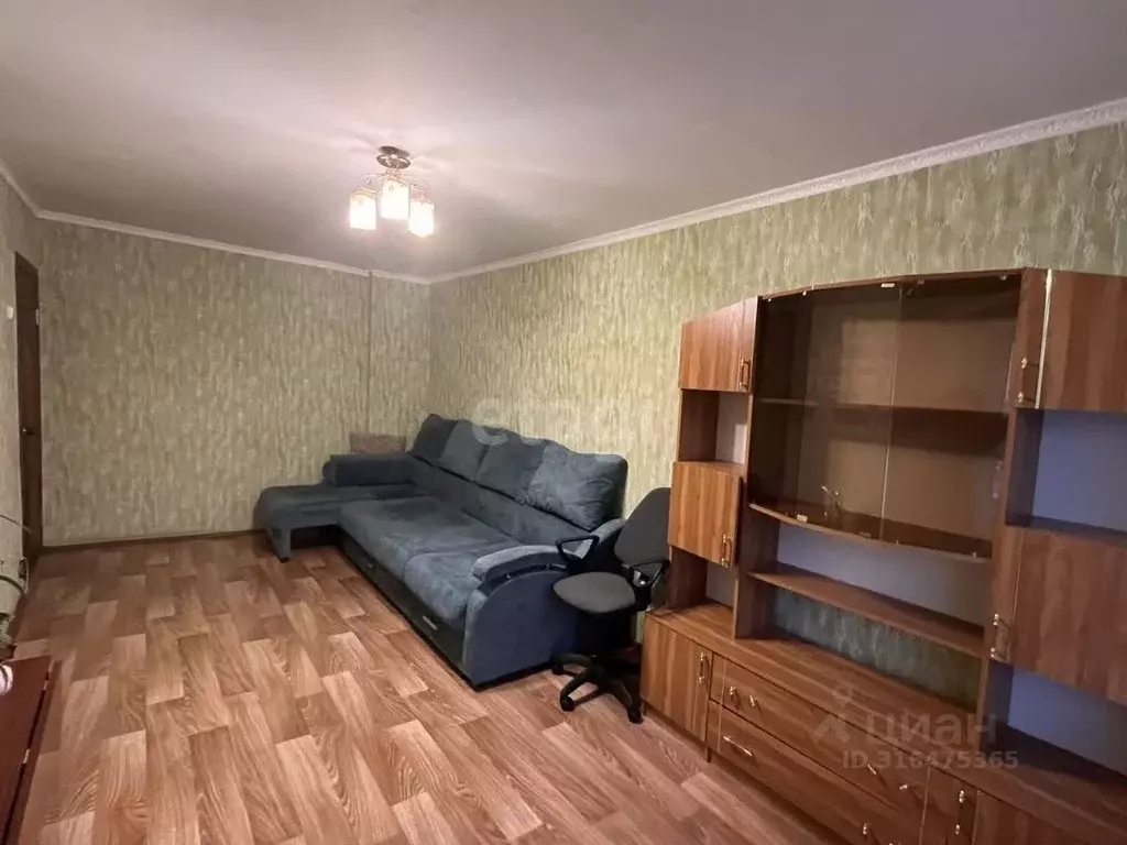 2-к кв. Кемеровская область, Юрга ул. Максименко, 11 (43.4 м) - Фото 0