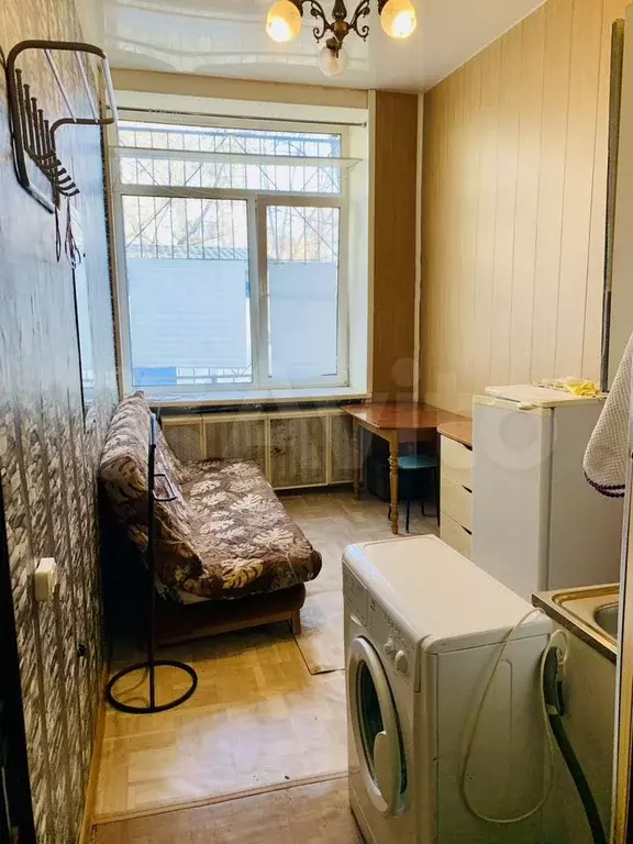 Комната 10 м в 1-к., 1/3 эт. - Фото 0