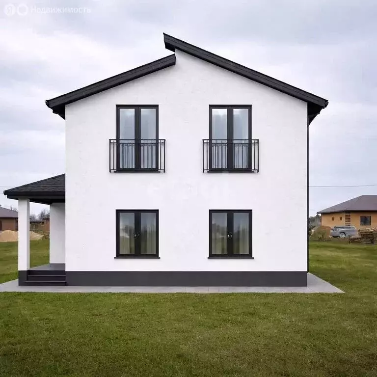 Дом в село Косырёвка, Цветочная улица (100 м) - Фото 1