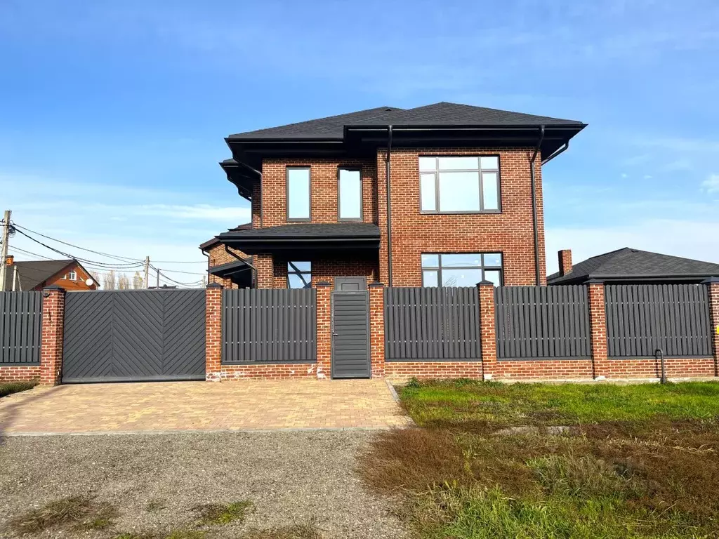 Коттедж в Краснодарский край, Краснодар ул. Парниковая (210 м) - Фото 1