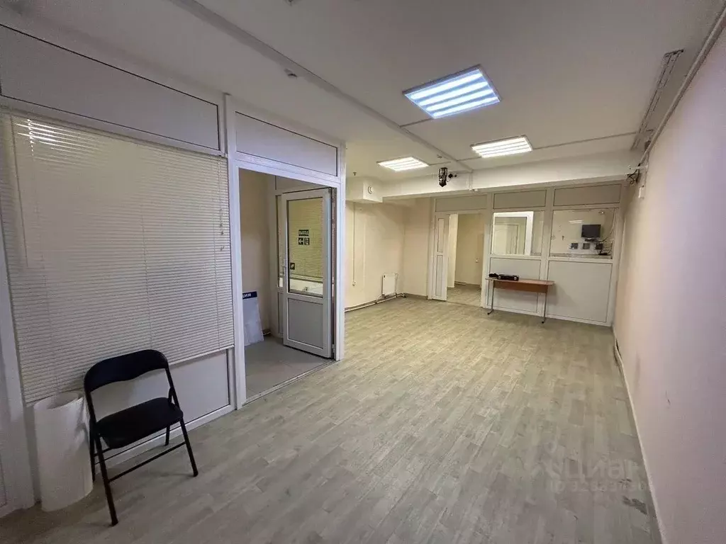 Помещение свободного назначения в Пермский край, Пермь ул. ... - Фото 1