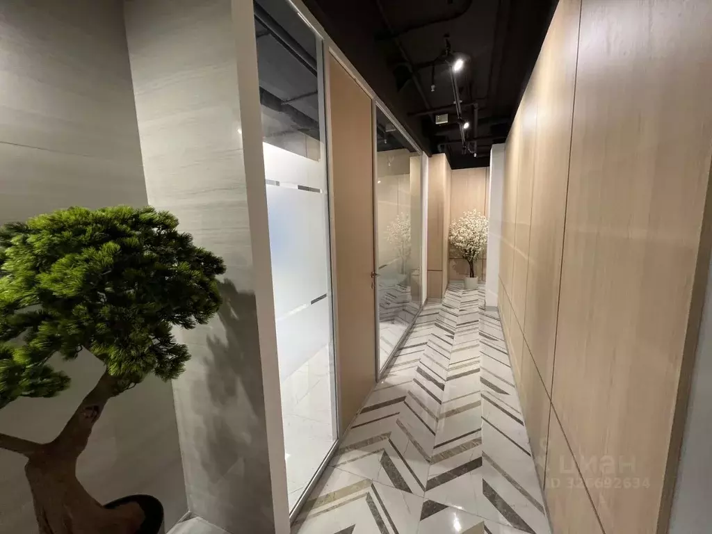 Офис в Татарстан, Казань просп. Ямашева, 45А (110 м) - Фото 1