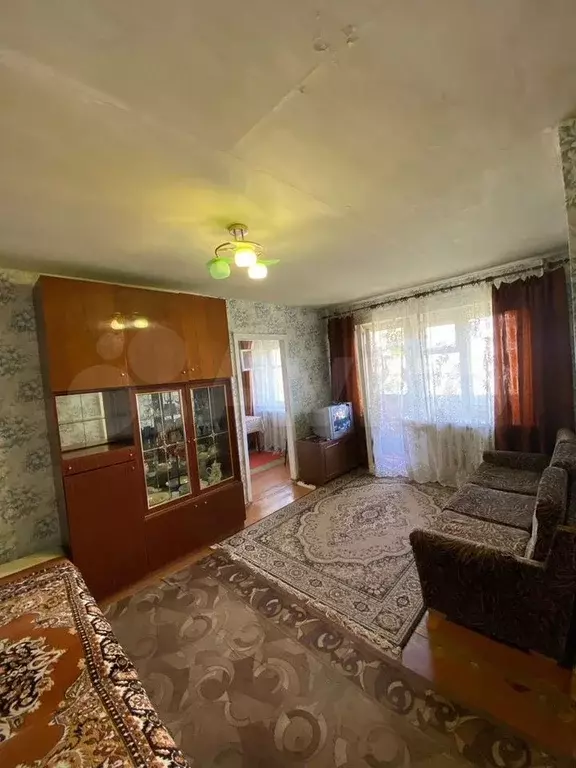 2-к. квартира, 42 м, 5/5 эт. - Фото 1