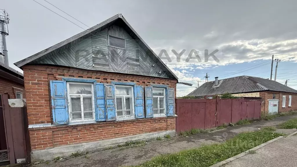 Дом в Адыгея, Майкоп ул. Хакурате, 184 (42 м) - Фото 1