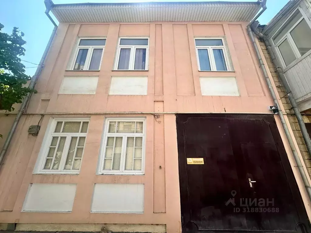 Дом в Дагестан, Дербент ул. Владимира Ленина, 12 (102 м) - Фото 0
