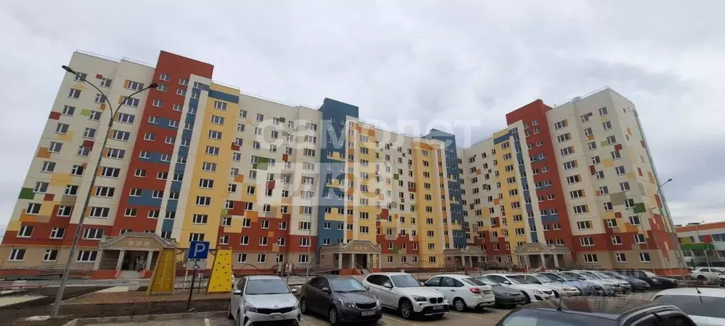 2-к кв. Татарстан, Нижнекамск ул. Фикрята Табеева, 35А (55.4 м) - Фото 1