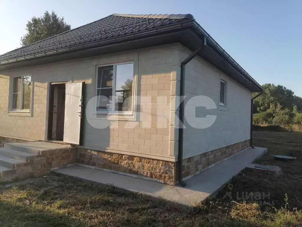 Дом в Краснодарский край, Горячий Ключ муниципальный округ, ... - Фото 2