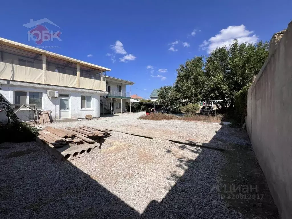 Дом в Крым, Евпатория городской округ, Заозерное пгт ул. Молодежная, 6 ... - Фото 2