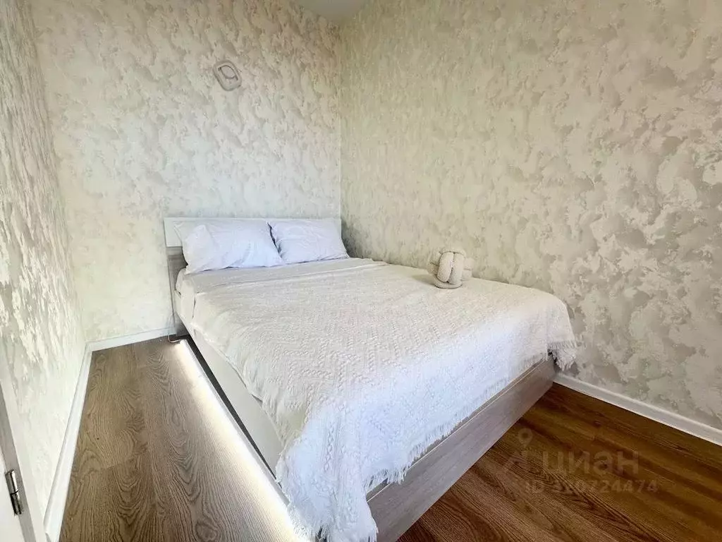 1-к кв. Свердловская область, Екатеринбург пер. Полимерный, 13 (45.0 ... - Фото 2