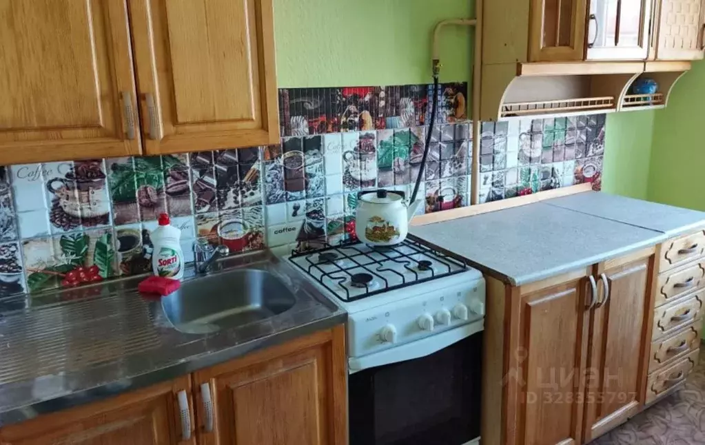 3-к кв. Омская область, Омск Заозерный мкр, просп. Менделеева, 31 ... - Фото 1