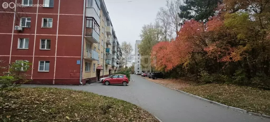 3-комнатная квартира: Новосибирск, Советский район, микрорайон ... - Фото 1