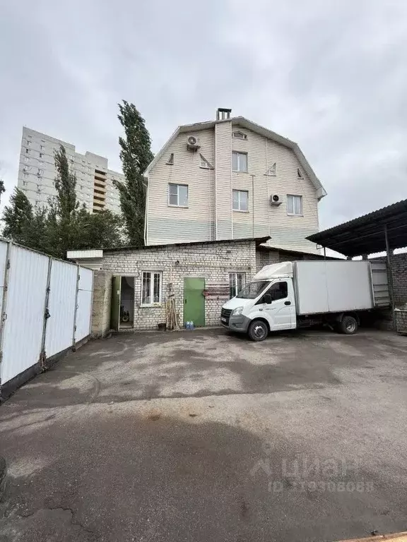 Торговая площадь в Воронежская область, Воронеж ул. Антонова-Овсеенко, ... - Фото 2