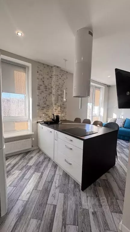 2-к кв. Крым, Симферополь ул. Воровского, 24А (57.8 м) - Фото 2