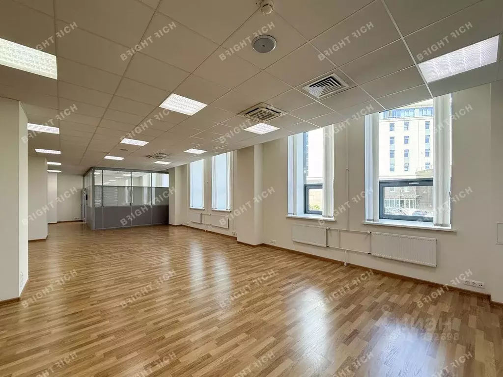 Офис в Санкт-Петербург Киевская ул., 5к4 (265 м) - Фото 1