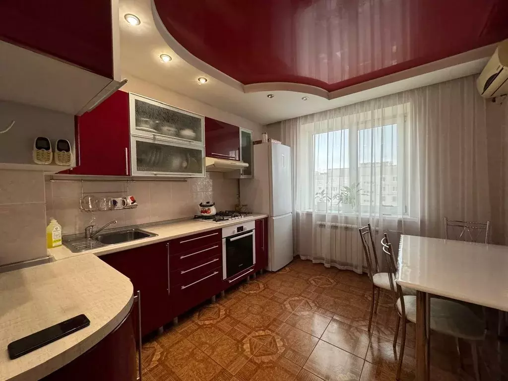 Квартира, 3 комнаты, 70 м - Фото 0