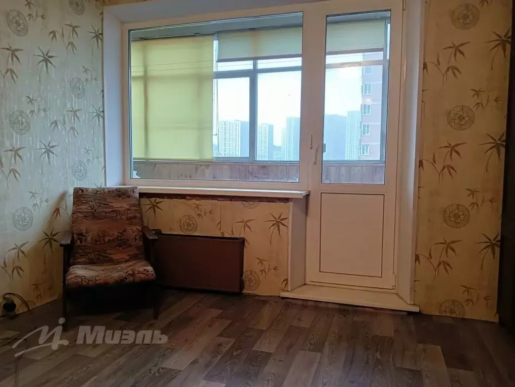 Продается 1-комнатная квартира - Фото 1