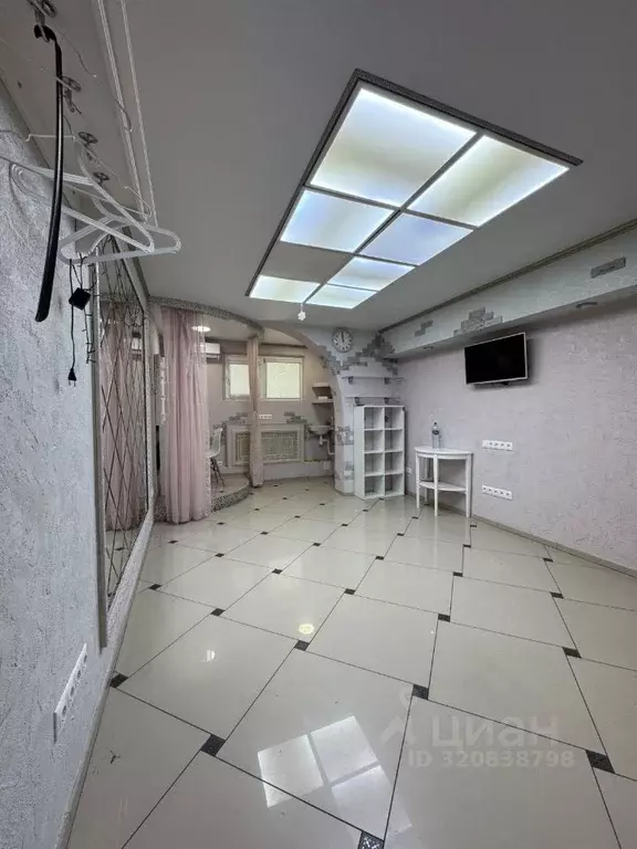 Помещение свободного назначения в Краснодарский край, Краснодар ... - Фото 2