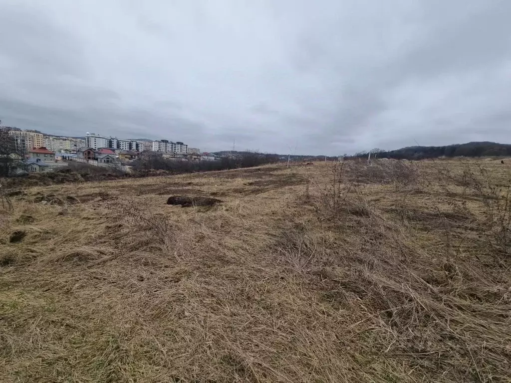 Участок в Кабардино-Балкария, Нальчик ул. Атажукина (5.4 сот.) - Фото 1