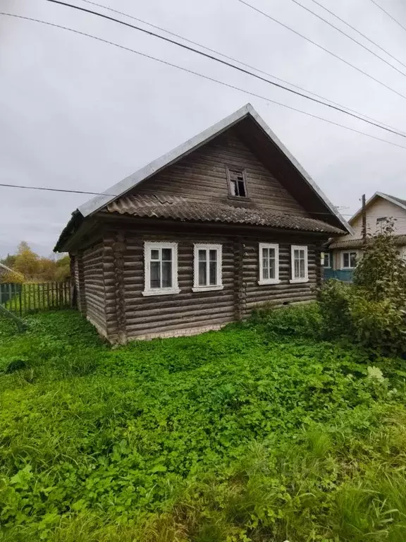 Дом в Тверская область, Максатихинский муниципальный округ, д. Жуки  ... - Фото 1