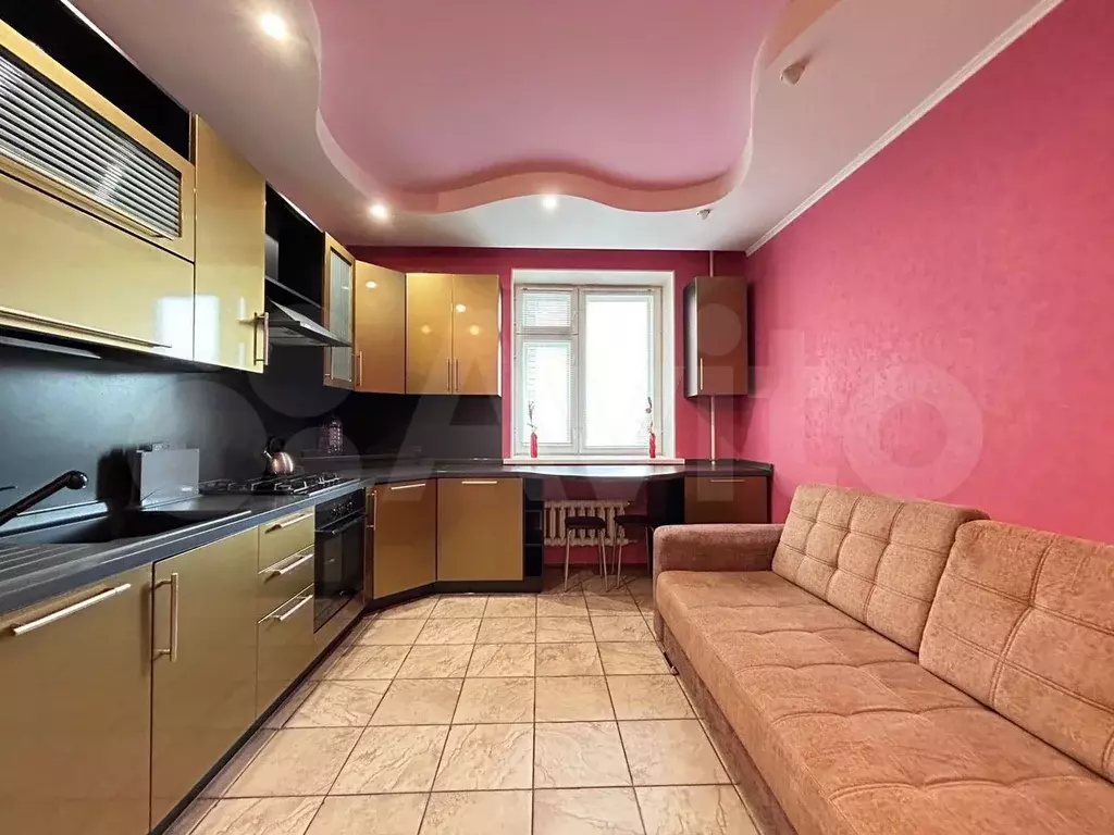 2-к. квартира, 72 м, 4/9 эт. - Фото 1