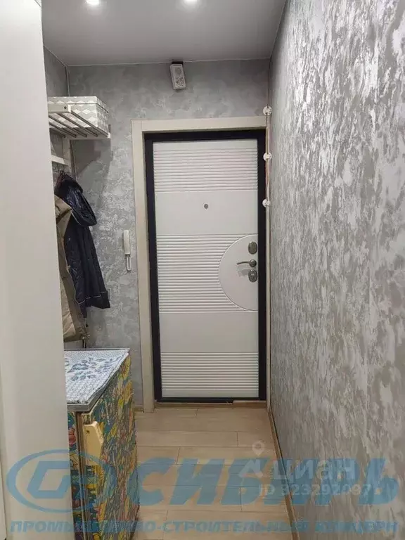 Студия Новосибирская область, Новосибирск ул. Забалуева, 90 (31.0 м) - Фото 1