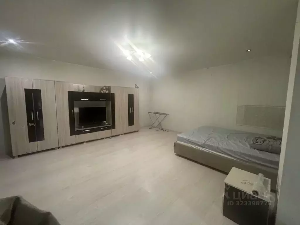 Торговая площадь в Санкт-Петербург ул. Ольги Берггольц, 31 (216 м) - Фото 1