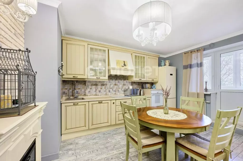 2-к кв. Московская область, Пушкино Новая Деревня мкр, Набережная ул., ... - Фото 1