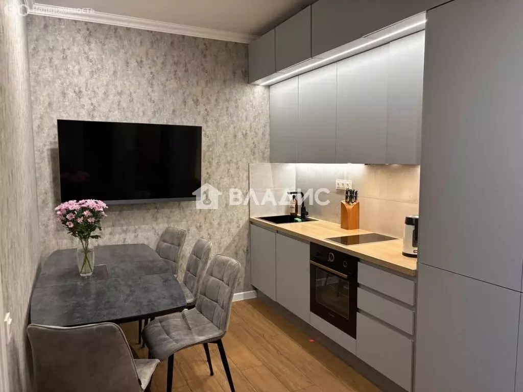 2-комнатная квартира: Москва, улица Коминтерна, 15 (44 м) - Фото 1