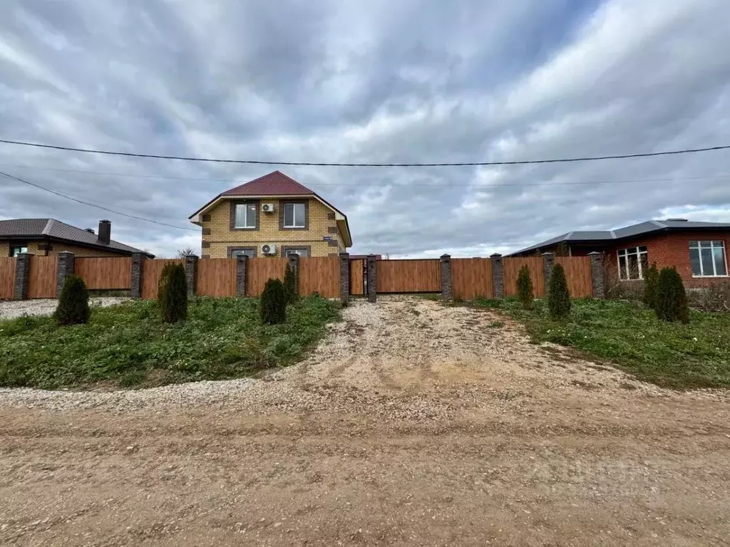 Дом в Татарстан, с. Пестрецы ул. Сафина, 16 (160 м) - Фото 1