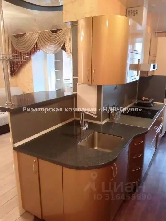 2-к кв. Хабаровский край, Хабаровск Индустриальная ул., 1 (50.0 м) - Фото 0