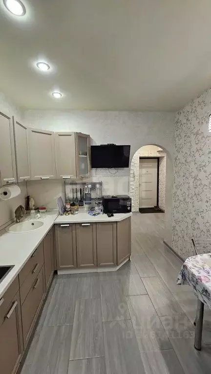 1-к кв. Коми, Сыктывкар ул. Карла Маркса, 177 (32.4 м) - Фото 1