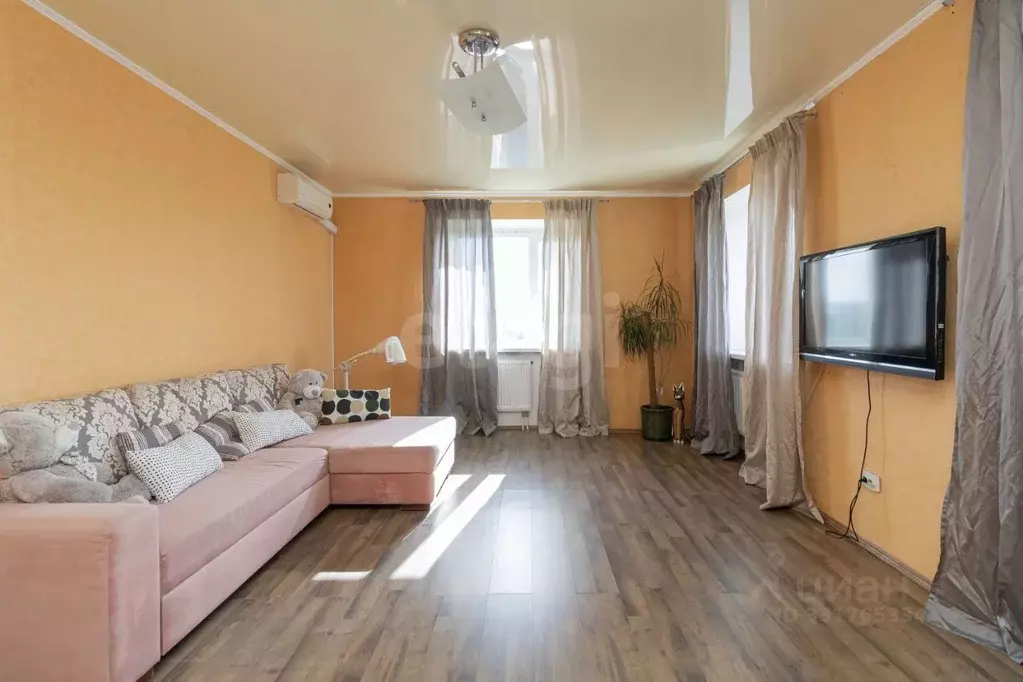 1-к кв. Тюменская область, Тюмень Первомайская ул., 60к1 (55.6 м) - Фото 1